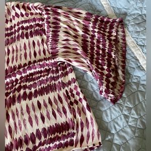 Women’s tie-front blouse